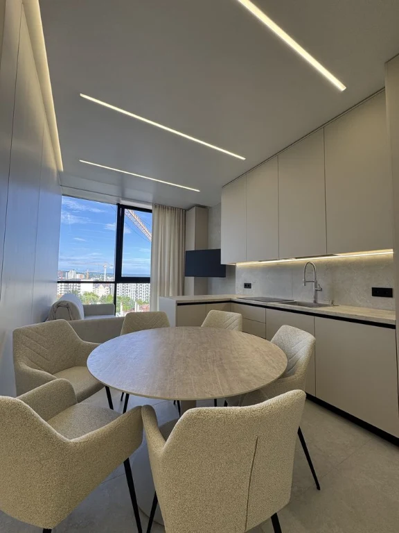 Продаж шикарної квартири ЖК UZ Towers.