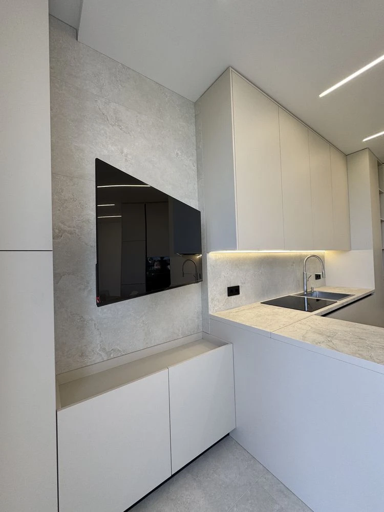 Продаж шикарної квартири ЖК UZ Towers.