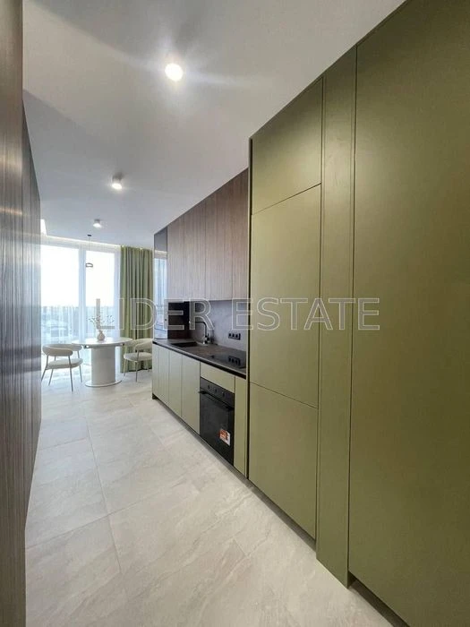 Продам 1-к квартиру, 5/5, 34 м², ЖК Загорський