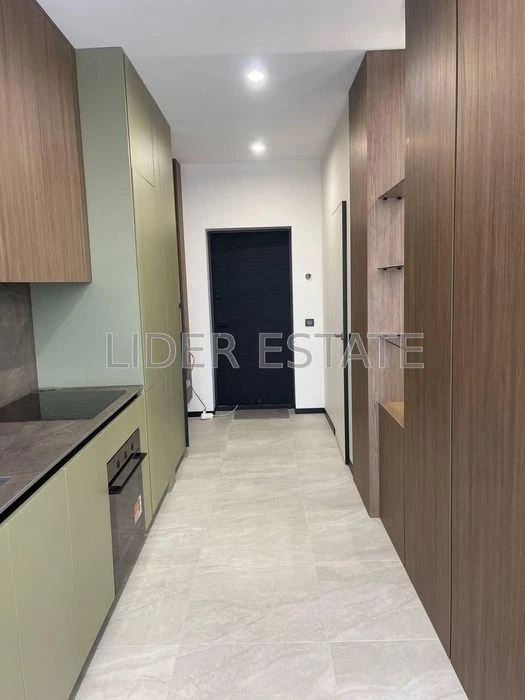 Продам 1-к квартиру, 5/5, 34 м², ЖК Загорський
