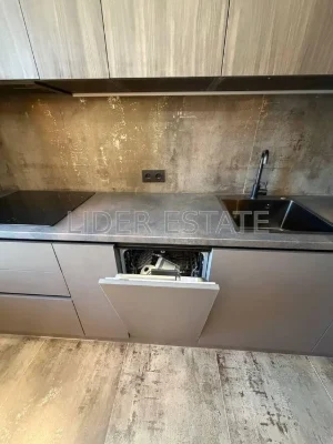 Продам 1,5 кімн. квартиру 43 м² у ЖК KRONA house, Ужгород, 9