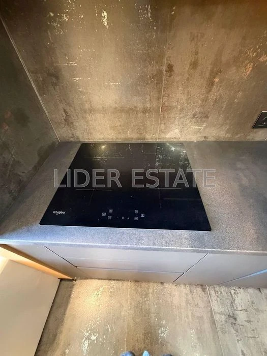 Продам 1,5 кімн. квартиру 43 м² у ЖК KRONA house, Ужгород, 9