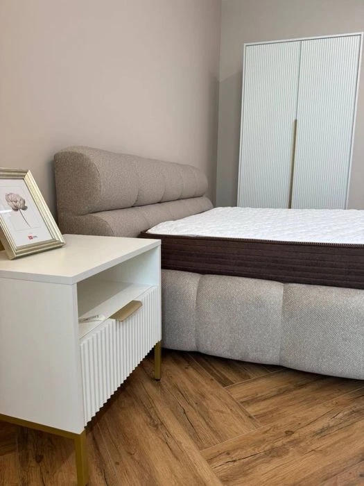 Продаж  2.5 кімнатної квартири  Ужгород