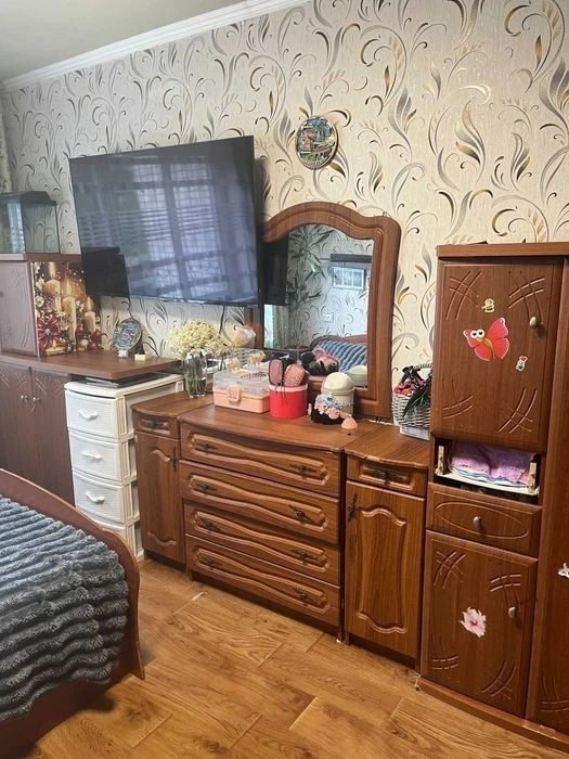 Продажа 2-х кімнатної квартири на вул. Мілютенка 44