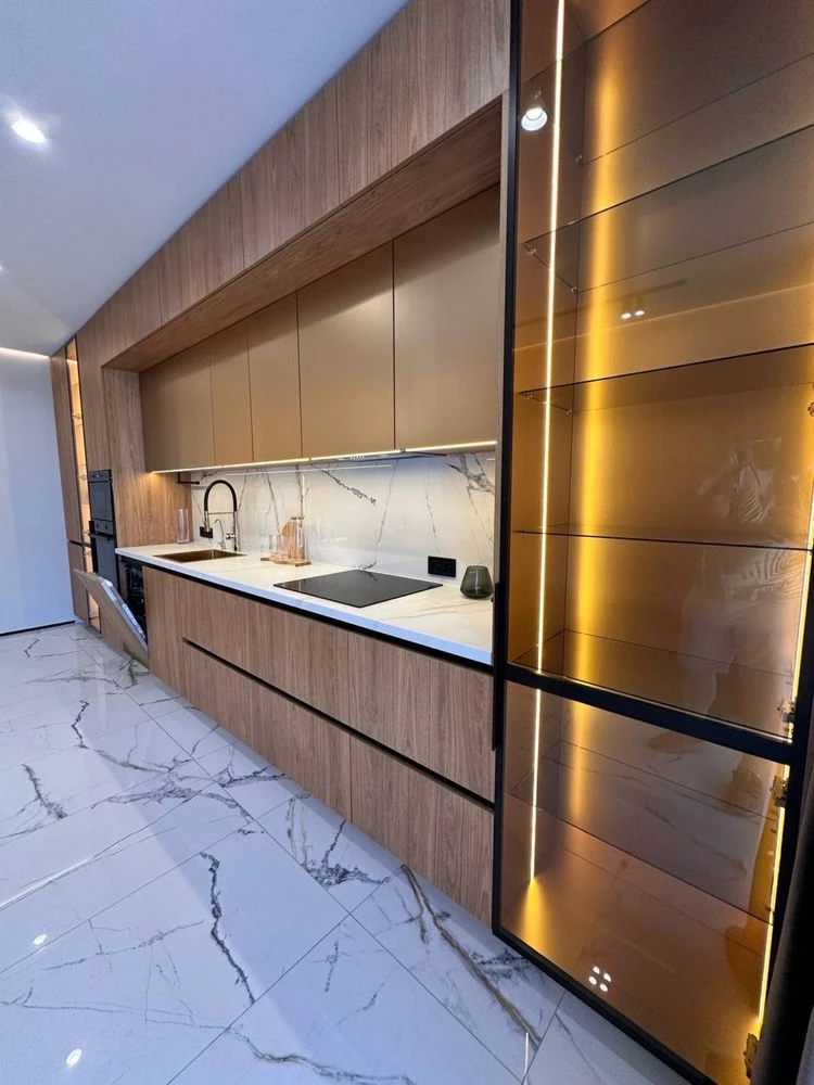 Продаж 2-кімнатної квартири 75 м² в Ужгороді