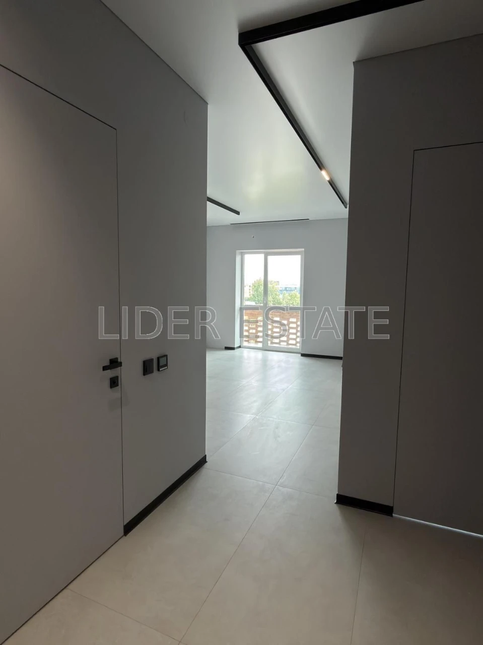 Продаж дворівневої 3-кімнатної квартири | 79,6 м² | Ужгород