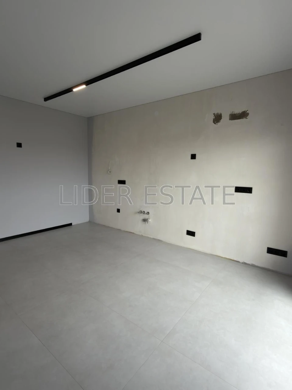 Продаж дворівневої 3-кімнатної квартири | 79,6 м² | Ужгород