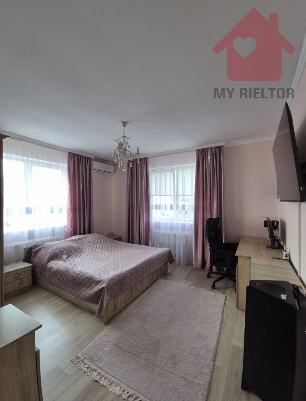 Продаж двокімнатної квартири по вул.Капушанська