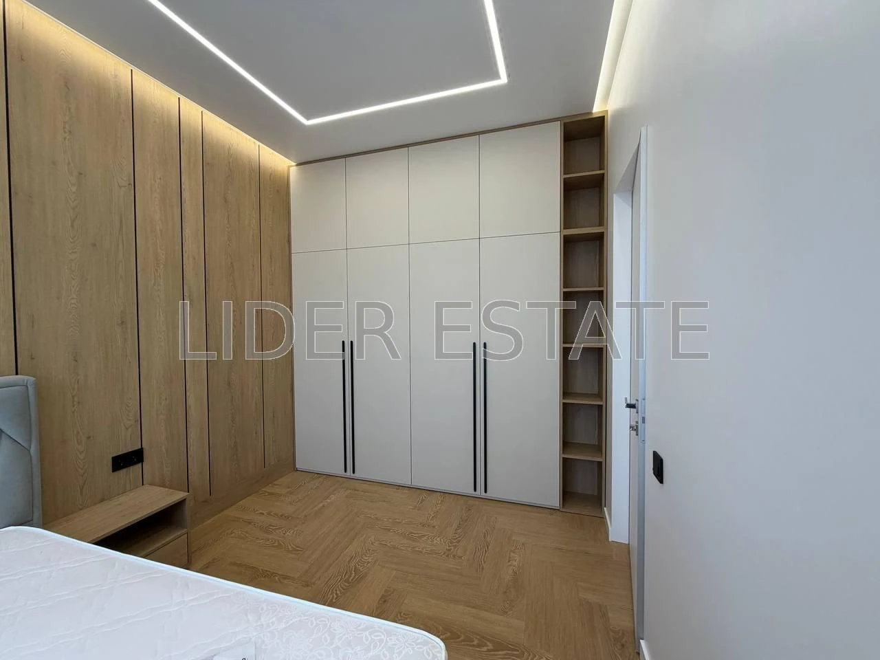 Продаж 2-кімнатної квартири в ЖК Uzh Towers | Слов'янська на