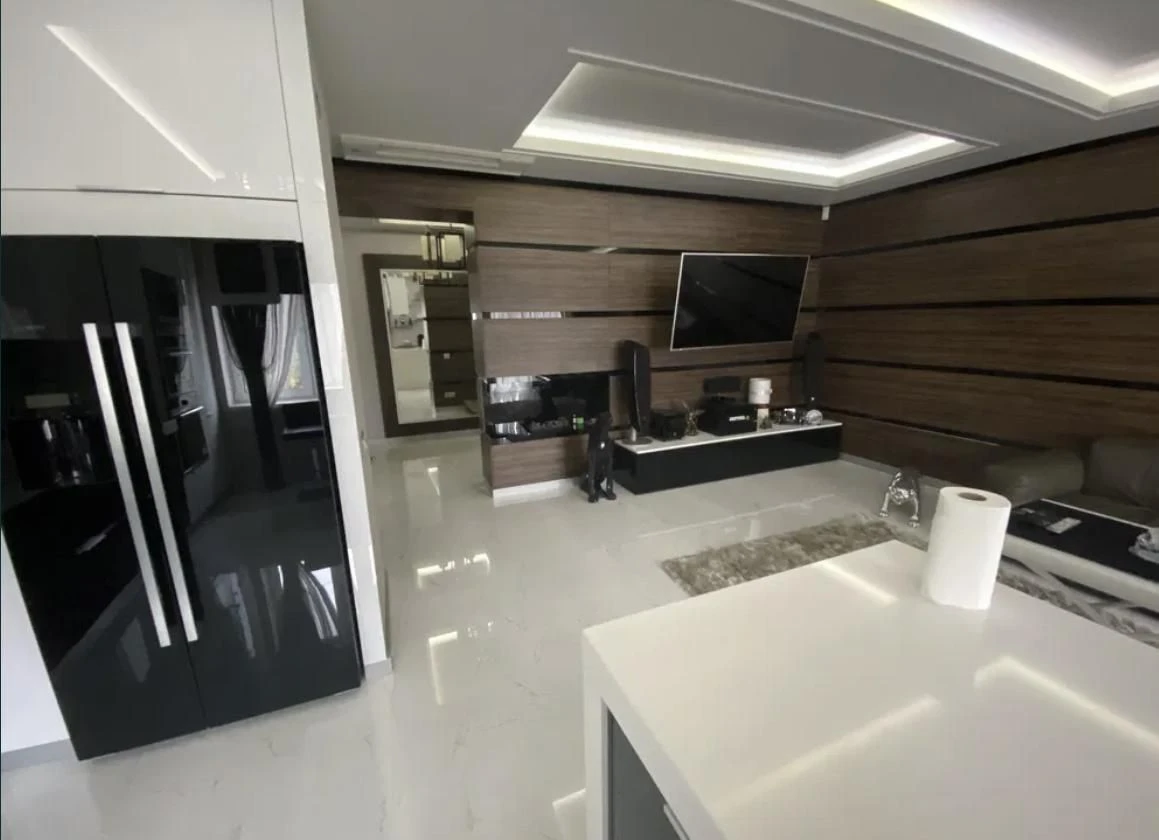 Продам квартиру еліт класу, вул. Собранецька