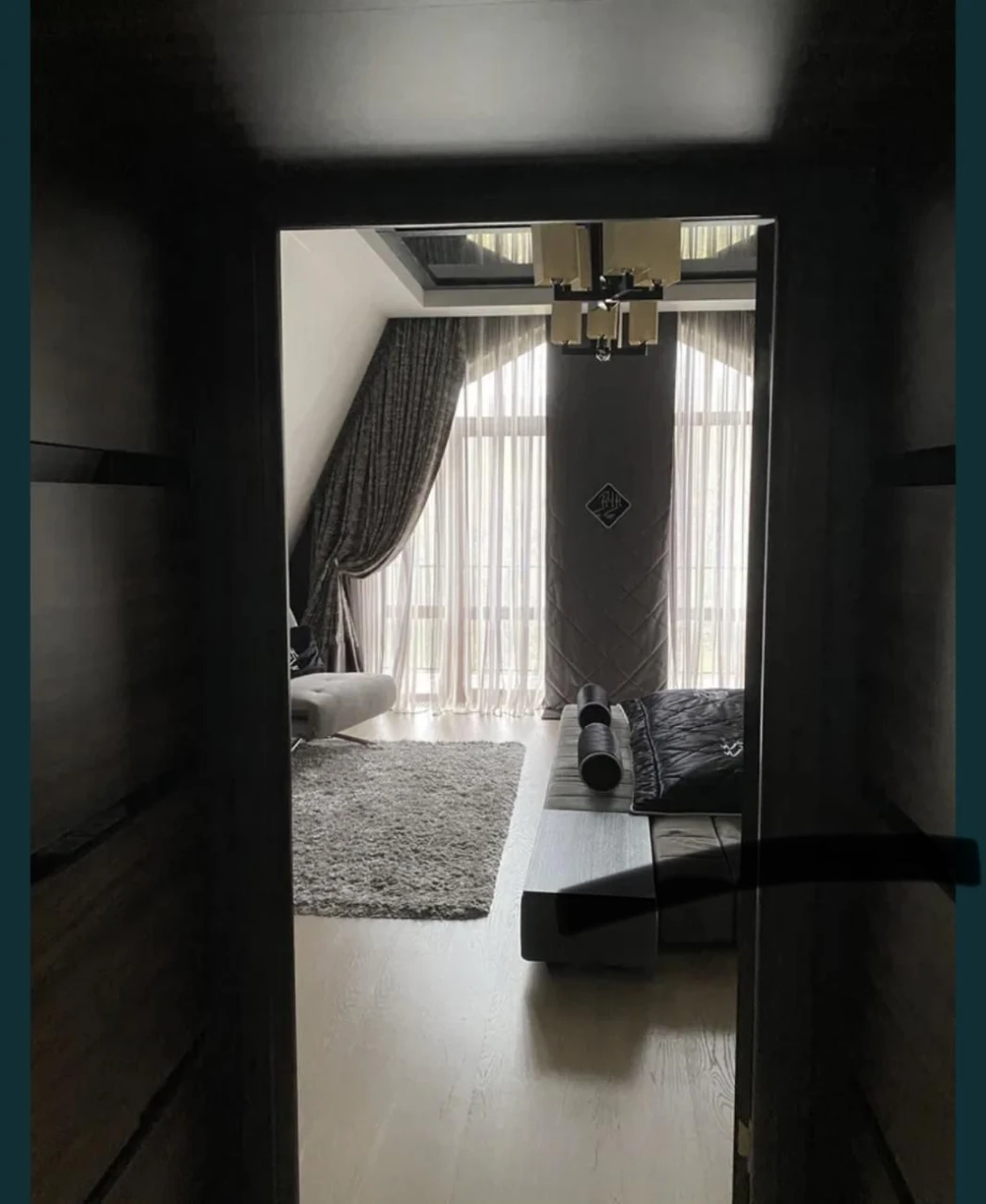 Продам квартиру еліт класу, вул. Собранецька