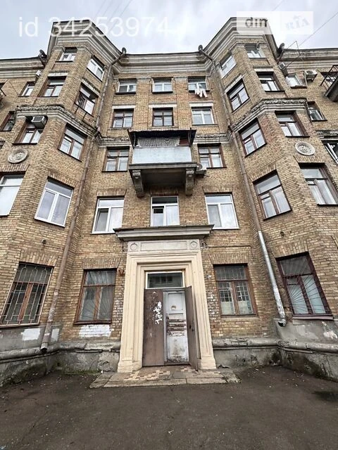 Room for sale 14 sq. m. on Serhiy Naboky St. 9A • ID 342539