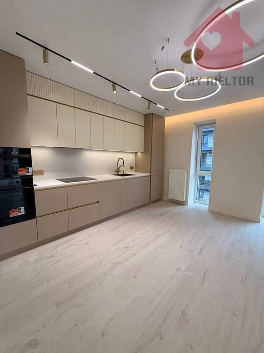 Продаж двокімнатної квартири ЖК West Towers