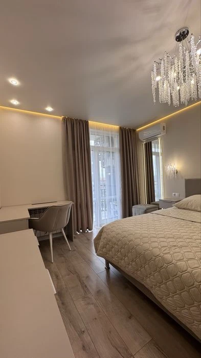 Центр. Новобудова. 55 м.кв.