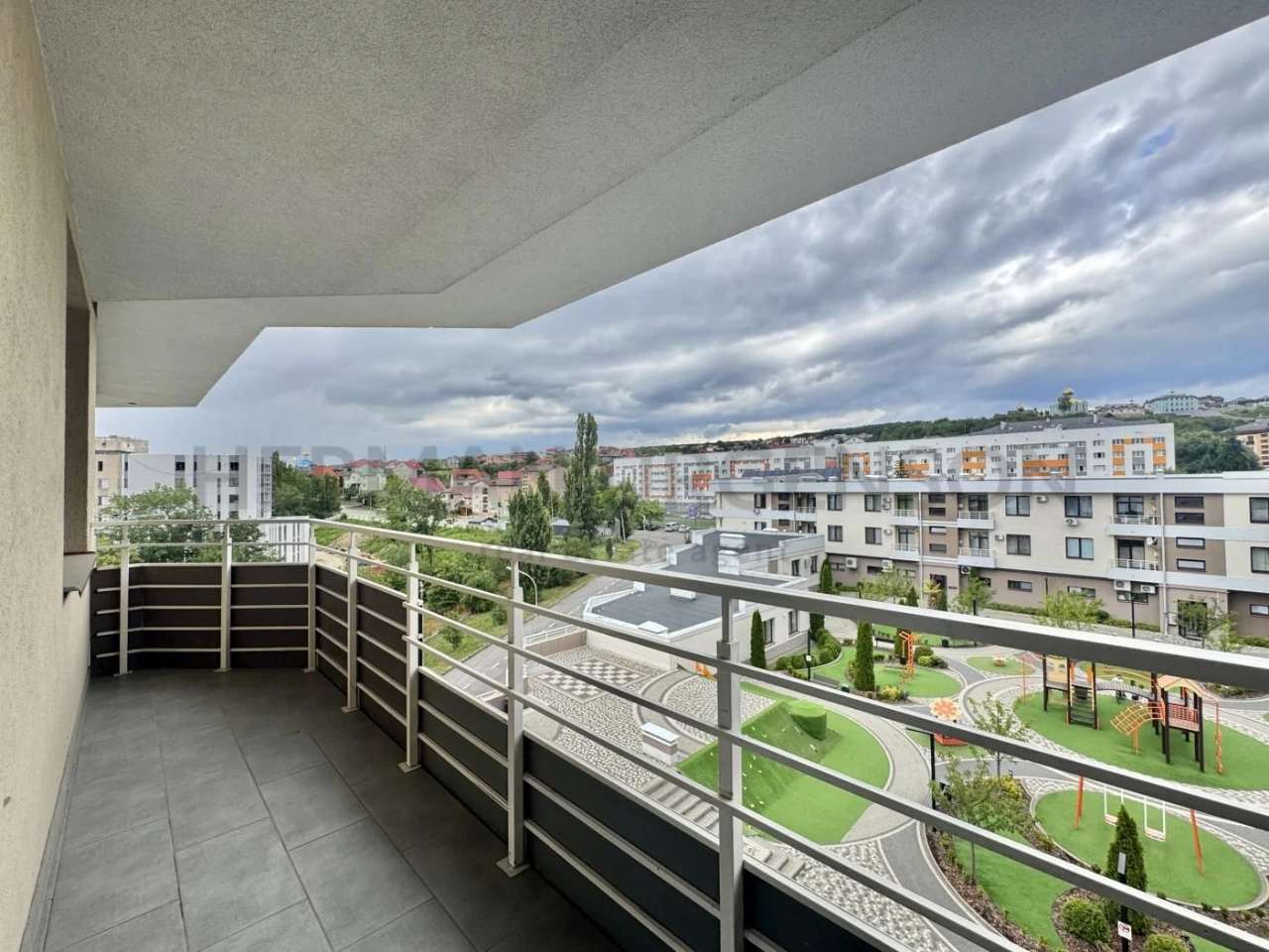 Продаж 3к квартири 96 м.кв / ЖК Green Land, р-н БАМ