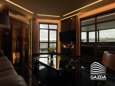 3-кімнатна квартира 103,5 м² з ремонтом панорамною терасою в