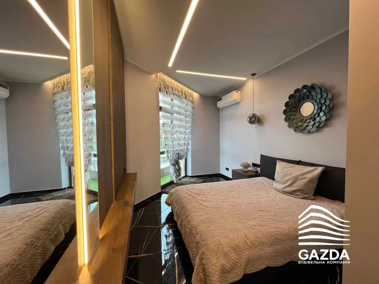 3-кімнатна квартира 103,5 м² з ремонтом панорамною терасою в