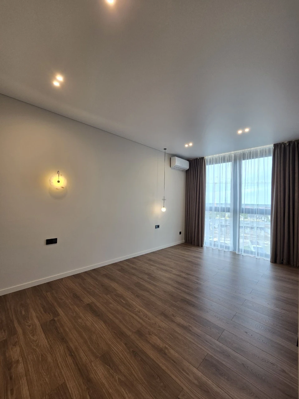 Елітна двокімнатна квартира 68,9 м² у престижному ЖК Park La