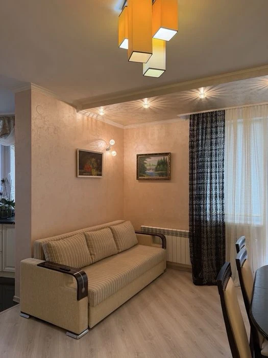 Продаж трьохрівневої 5-кімнатної квартири в ЖК «Сакура»