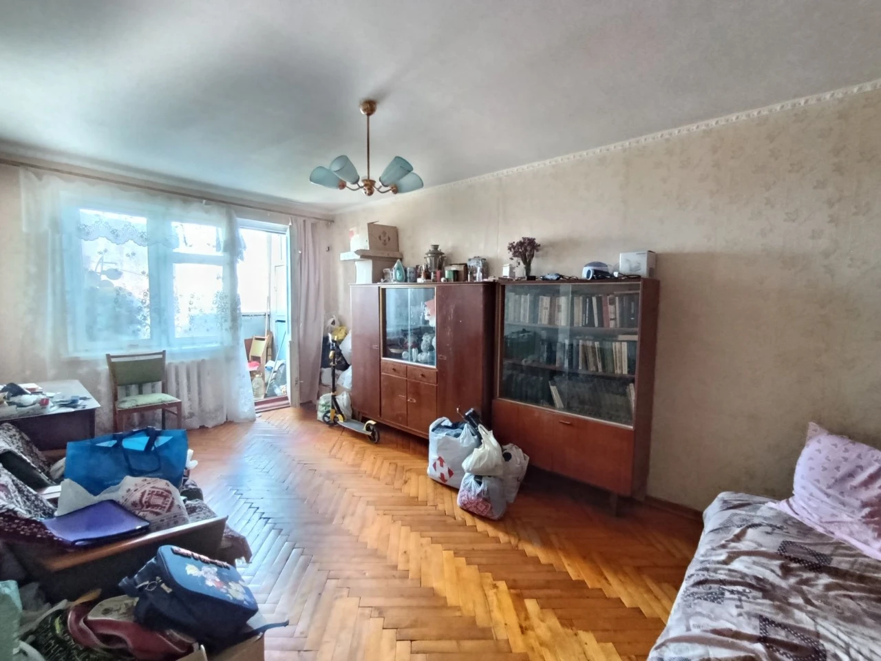 Продається 3к квартира вул.Смілянська 117