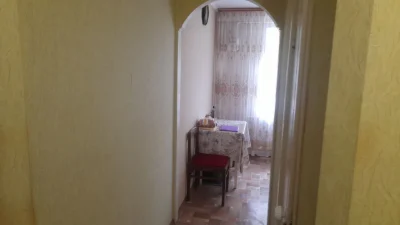 Продаж/обмін 2 кім. кв. р-н Ж/Д вокзала з ремонтом 3/5 Ц 48/