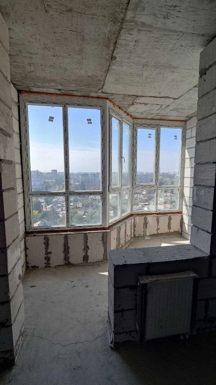 Продаж 2-кімнатної квартири з панорамним видом. Новобудова.
