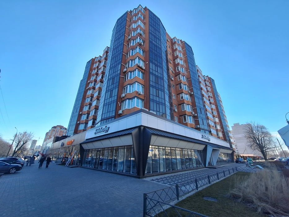 2ка, центр, Симфония 80кв. - 70000д. (і1