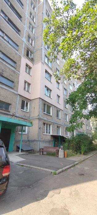 ЗАТИШНА 3-к кв. з РЕМОНТОМ та технікою/ Луначарка/к