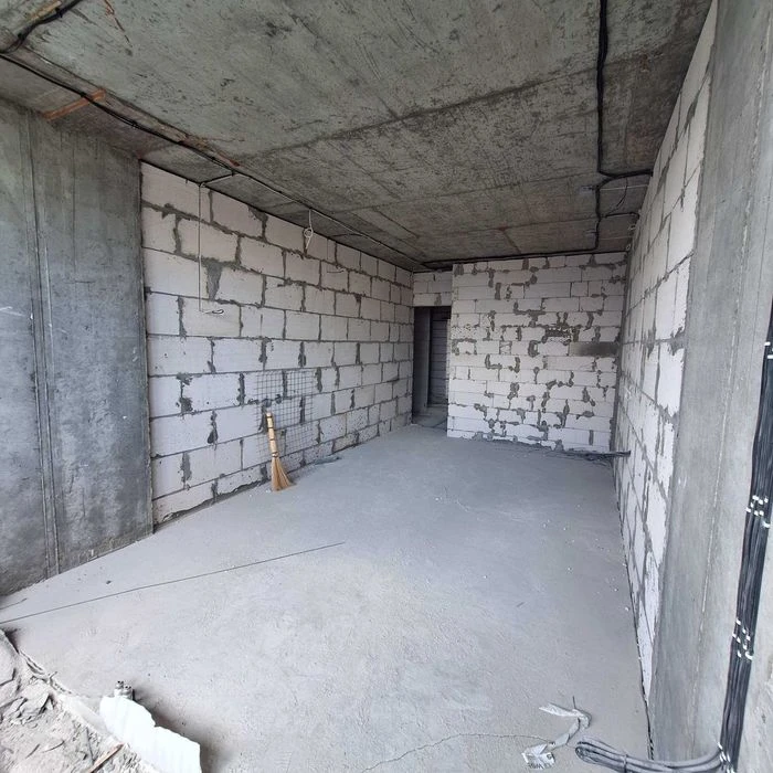 Продається простора 3 кім. кв. вул.Грушевського 110, з дизай