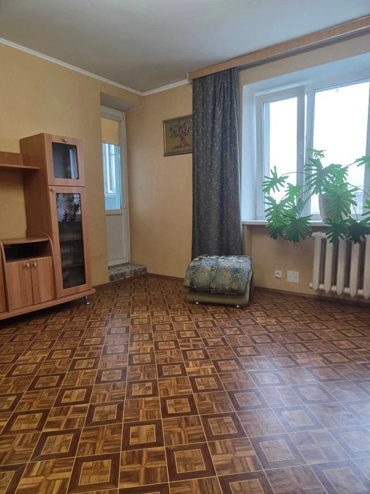 Двушка з міжповерховою кладовою та підвальним приміщенням в