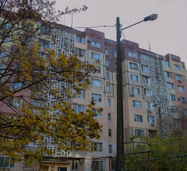 Продам 3-х комнатную р-н Узовский