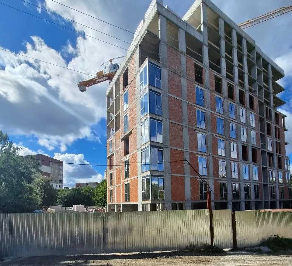 Продаж чудова 2-кім квартира в новобудові на Сихові