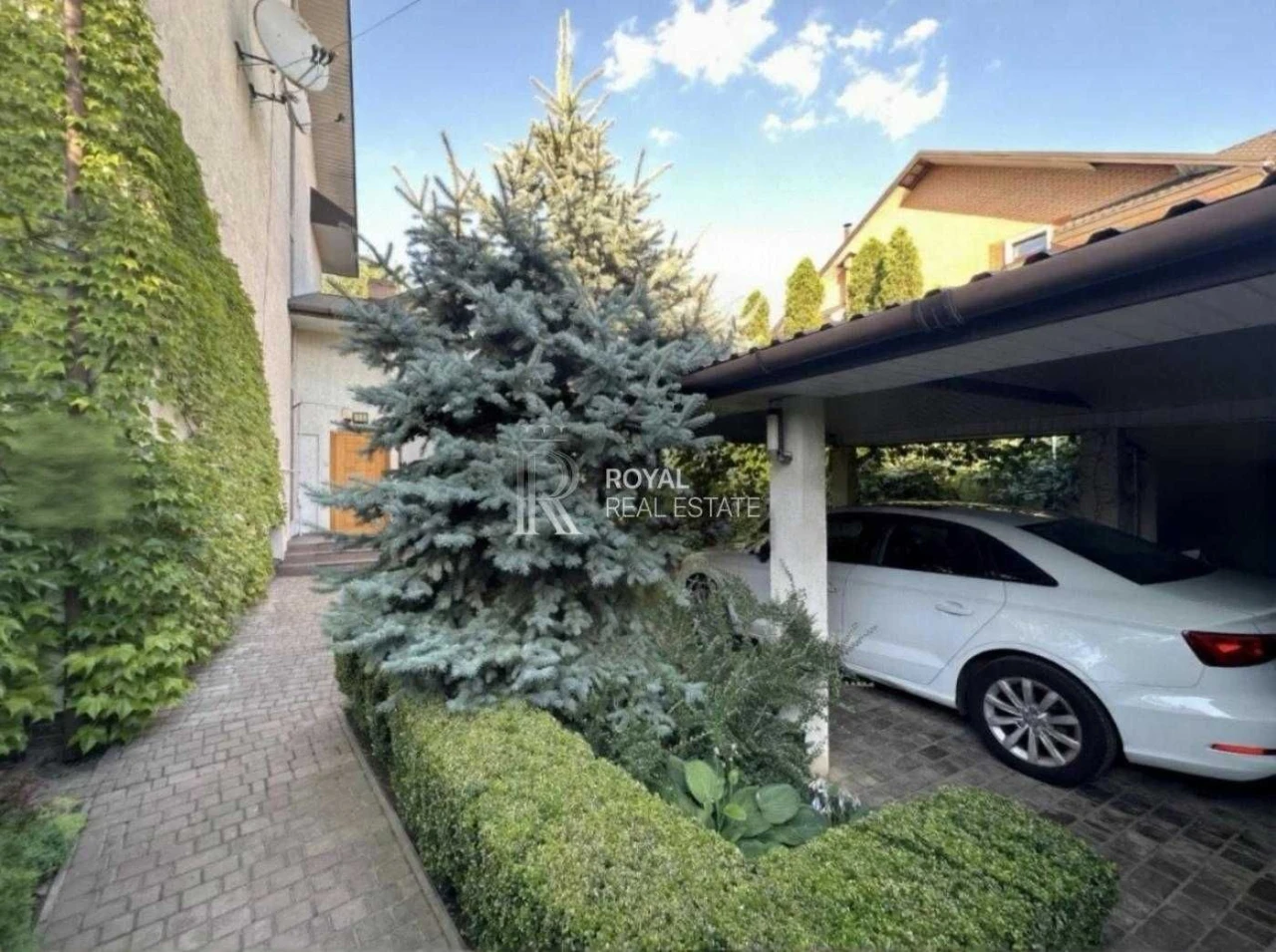 Продаж Дуплекс Київ Осокорки 2 спальні Ділянка 4 сотки Цокол