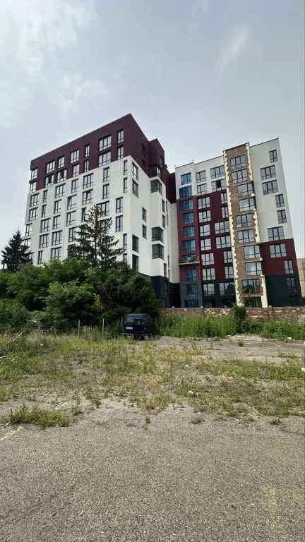 Продаж; квартира; Чернівці; новобудова; пентхаус; без ремонт