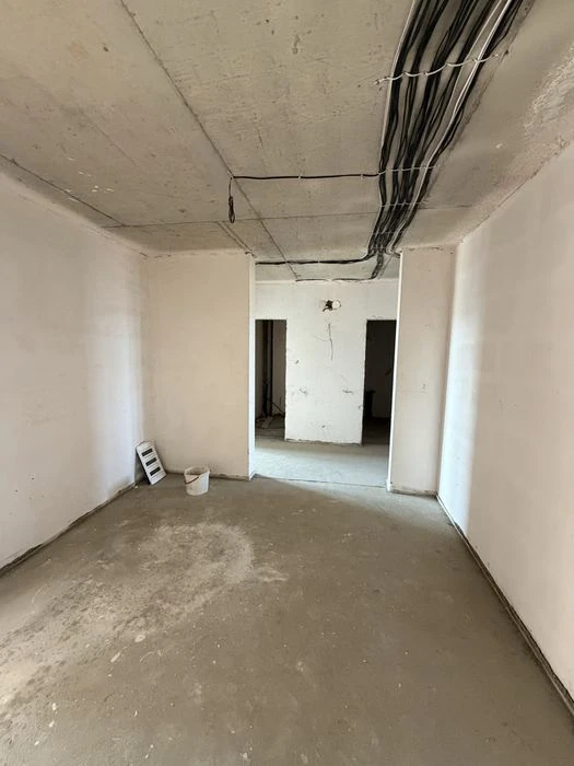 Продається 2 кім  новобудова 86 кв