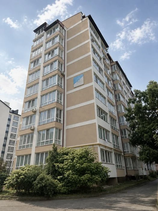1100$/м2! Здана, з ремонтом!Продаж чотирикімнатної квартири,