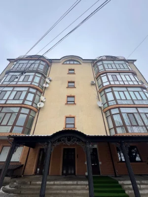 КВАРТИРА З ДОРОГИМ НАПОВНЕННЯМ та повною комплектацією