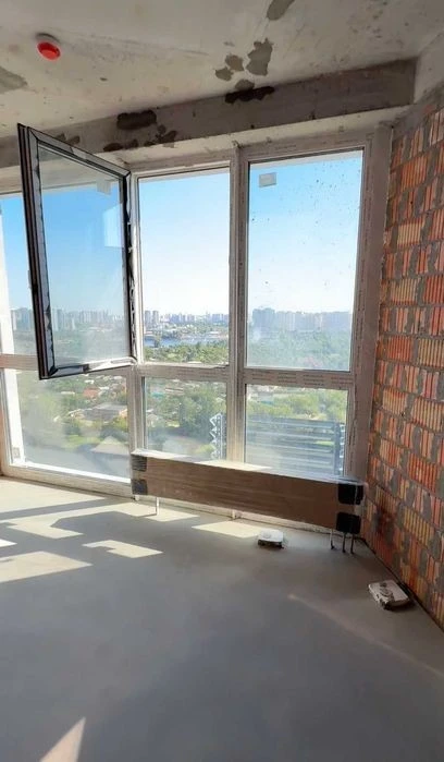 Residential complex Zarechny 8 building, 3-room apartment. Owner!