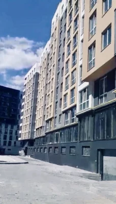 Продаж | велике паркомісце | Малоголосківська | перша лінія