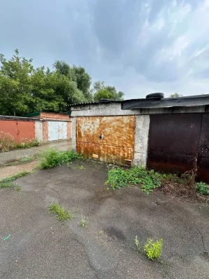 Гараж Выдубичи срочно продам