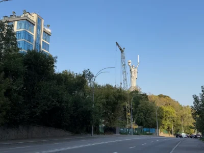 Велике паркомісце 24,61 кв.м. в ЖК Edeldorf Hills | Інвестиц
