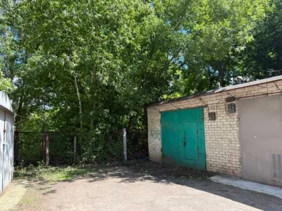 Гараж iз пiдвалом біля ЖК «Новомостицько-Замковецький»