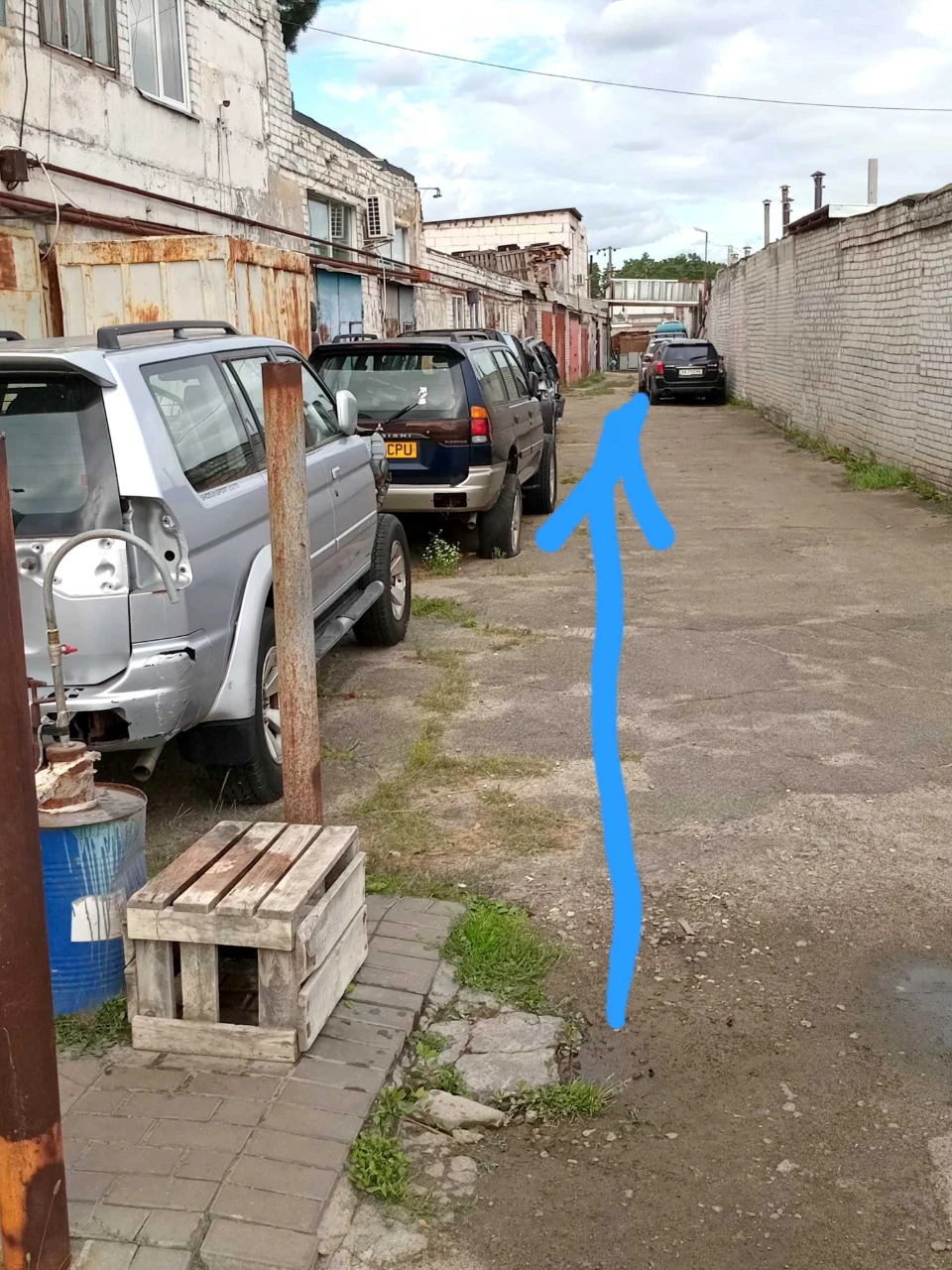 Бомбосховище + офіс(2 поверх)+гараж