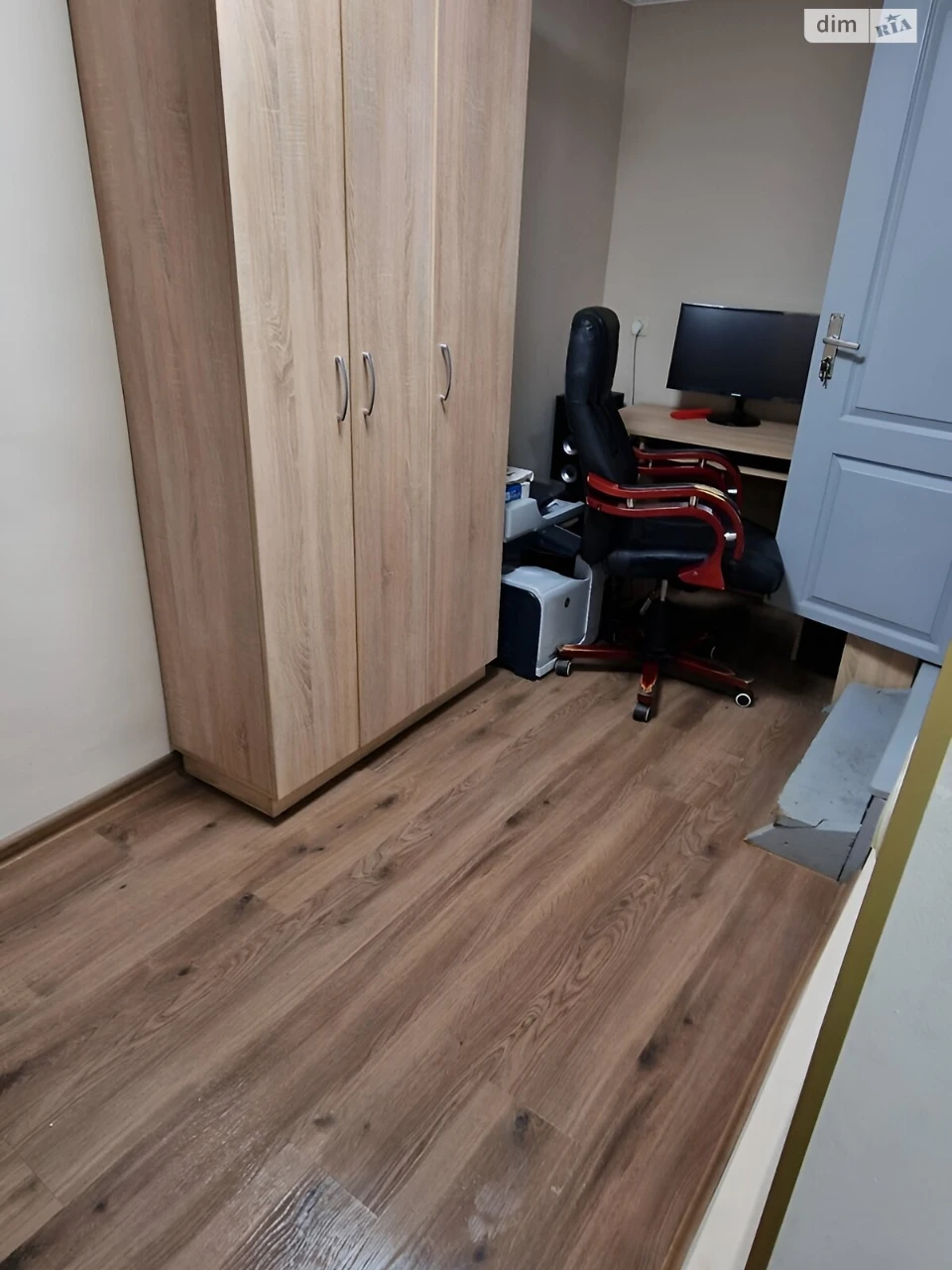 Продаж Місце в гаражному кооперативі Дарницький