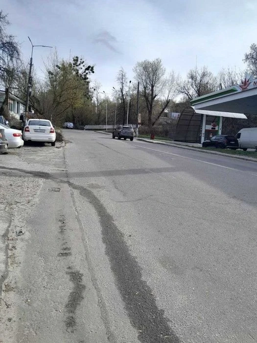 Гараж без торгу. Дорогожичi. Сирецька, 39. Обмін на ділянку,