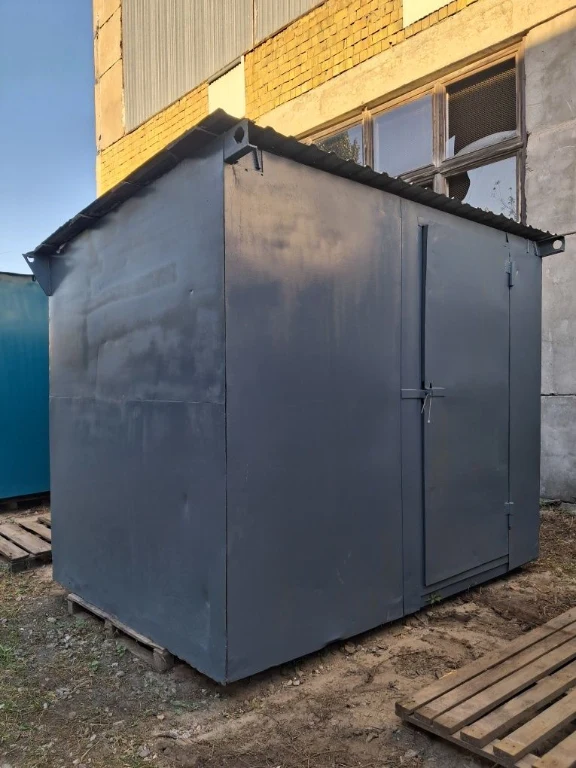 Вагончик складской с полочками