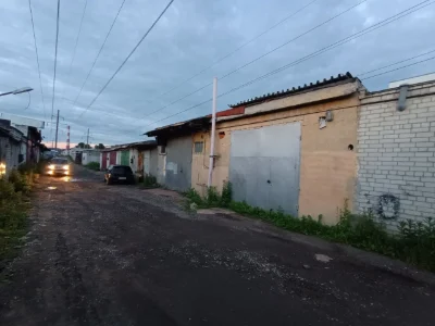 Гараж СТО Техстанція Великий ЧОТИРИ спарені Троєщина 11.6х11