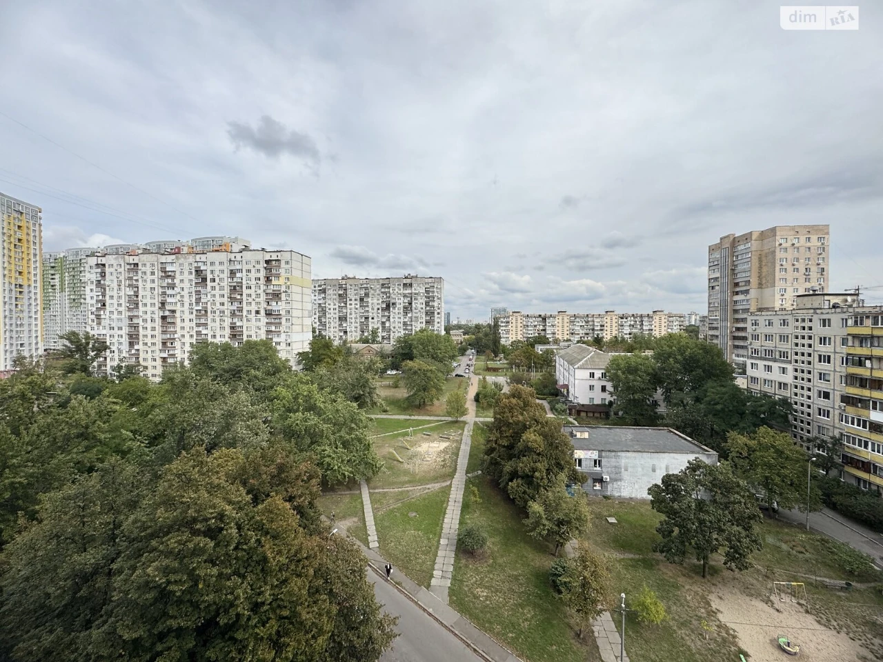 Продаж Квартира Лівобережний Масив
