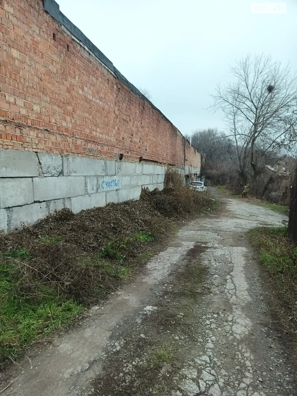 Продаж Місце в гаражному кооперативі Перемога-1
