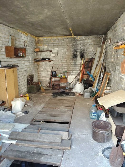 Продам гараж- КП Планер Левобережный 3